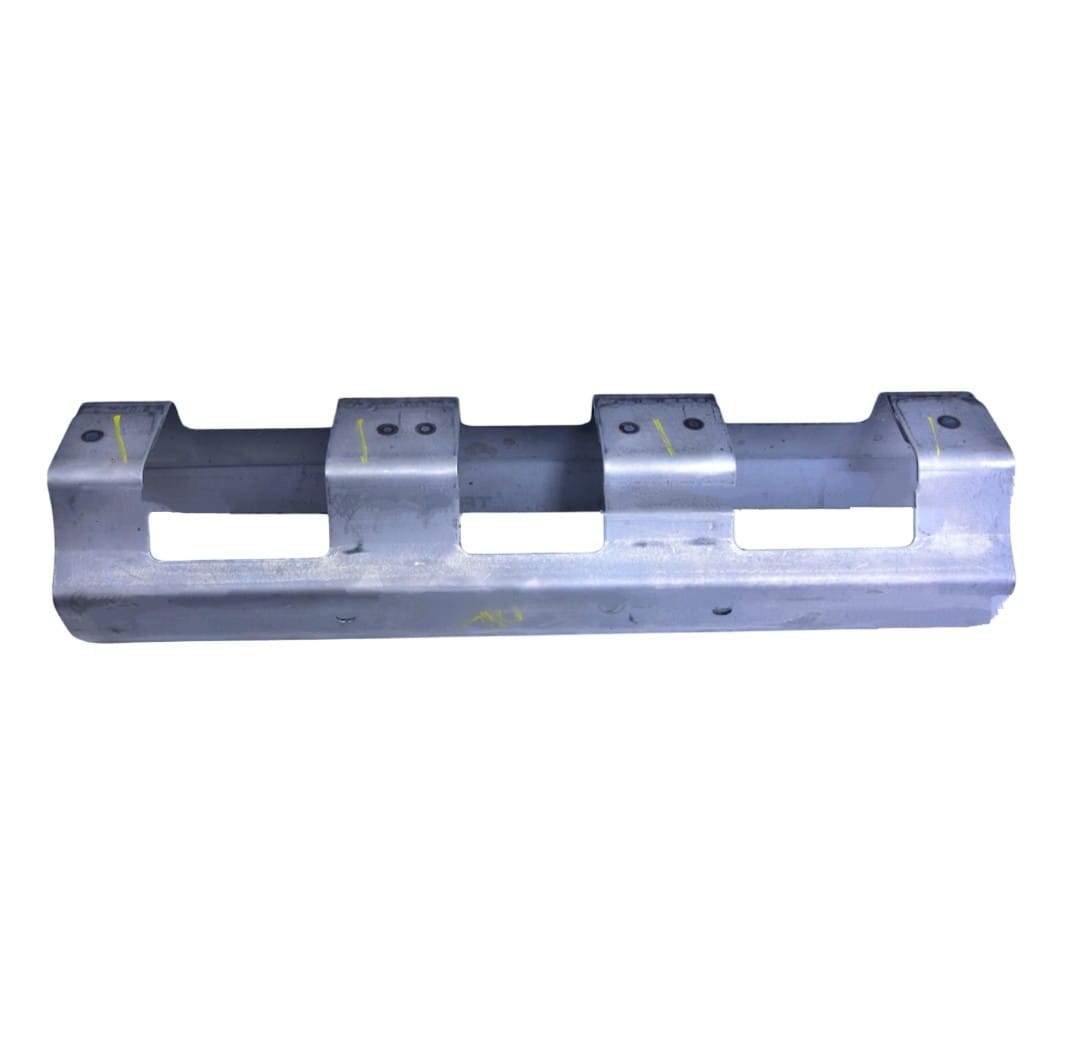LEYPARTS B0Y28590 S/ASSY FOR CENTER STEP MTG BRACKET