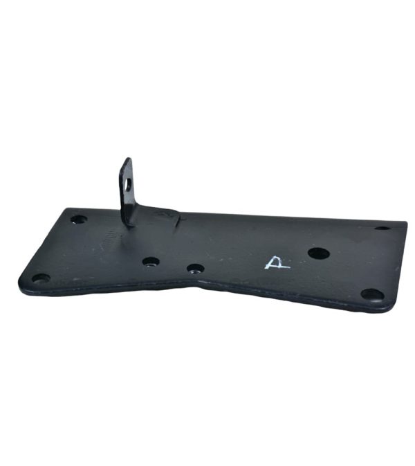 LEYPARTS F6V00713 BRACKET BREATHING SYSTEM OIL SEPARATOR OCV