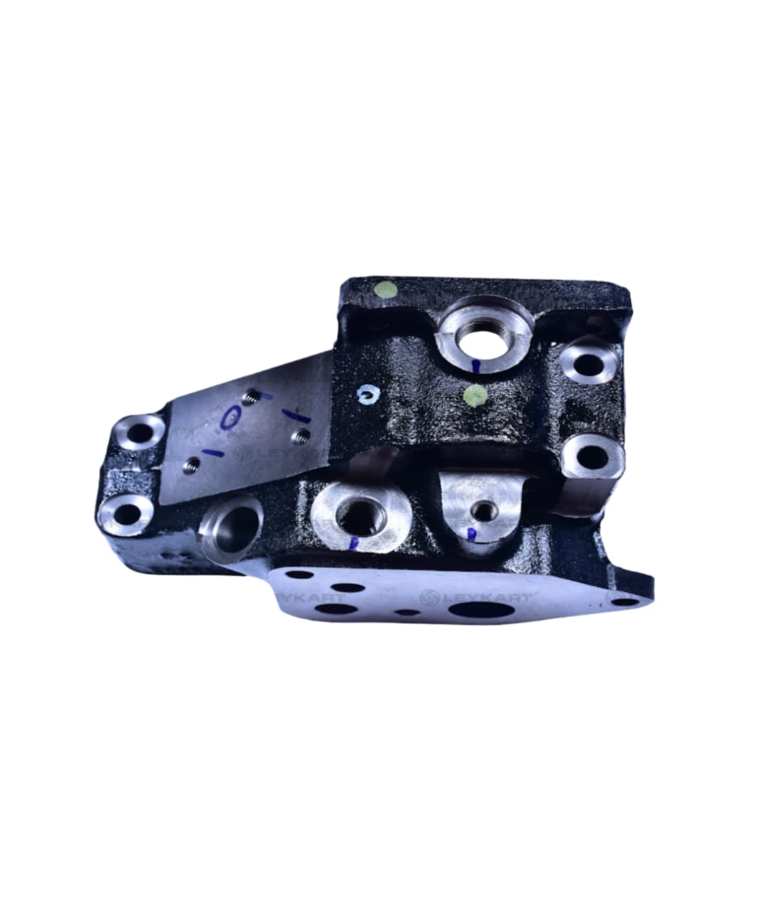 LEYPARTS X1X00822 HOUSING THERMOSTAT FOR H6 2V BS6 ENGINE