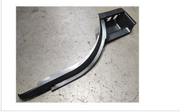 EICHER IA343353 FOOTSTEP MIN TYRE 18M LH ASSY