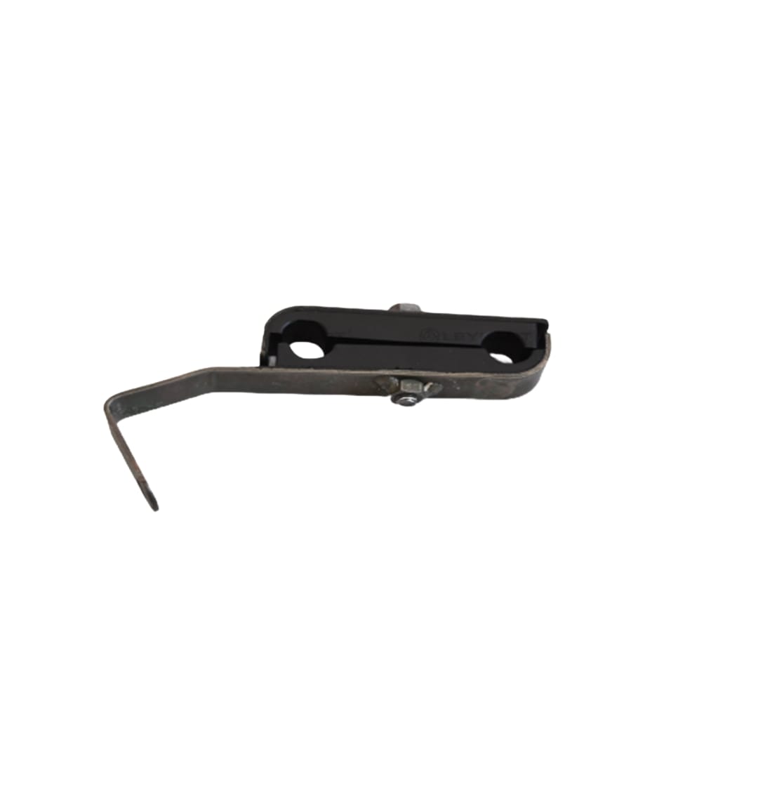 LEYPARTS B2W01424 BRACKET FUEL PIPE BS6