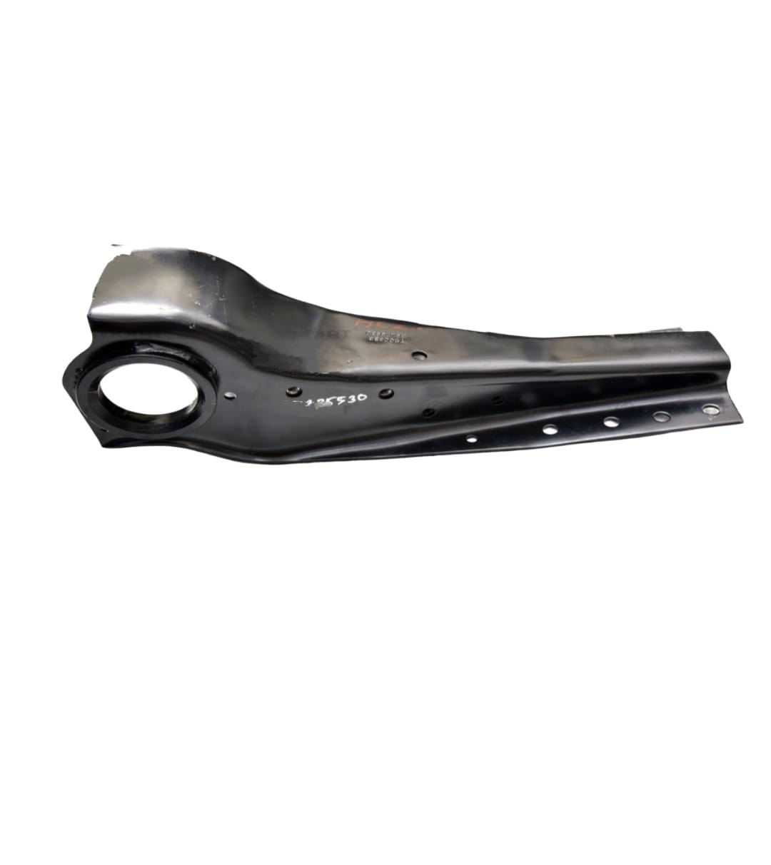 LEYPARTS B5425530 BRACKET CAB MTG REAR RH ECOMET
