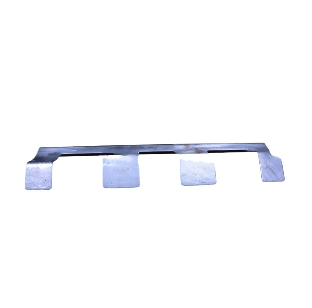 LEYPARTS F4Z34913 FOOT STEP MOUNTING BRACKET