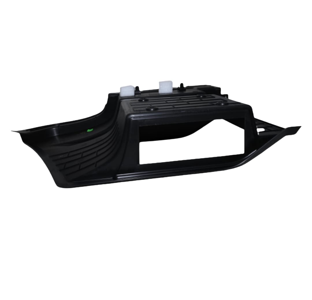 LEYPARTS MB52A051 STEP COVER LOWER TRIM ASSY F