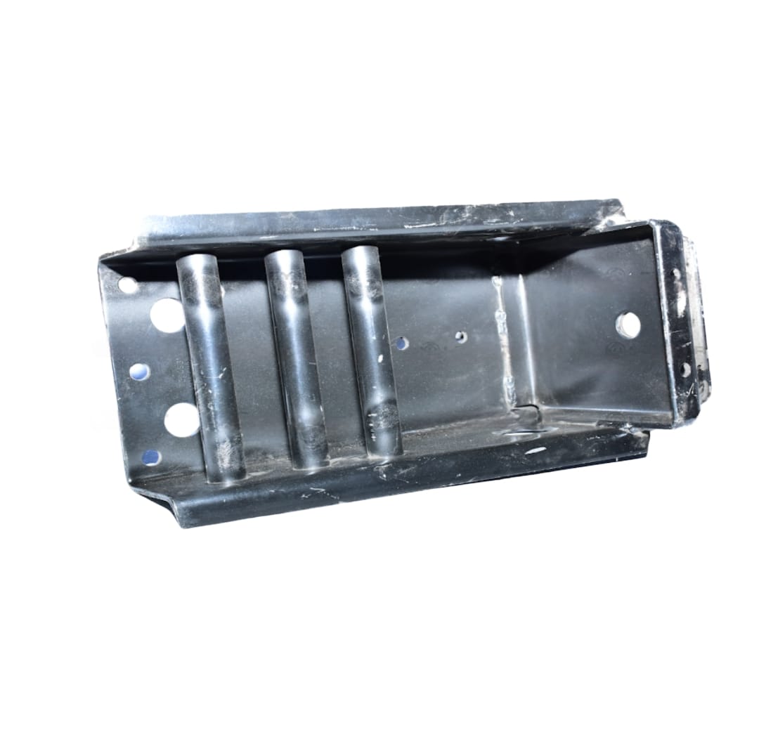 LEYPARTS MB542007 SA CAB MOUNT BRACKET REAR